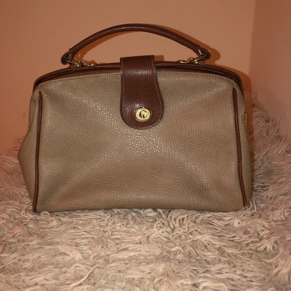 Carryland “doctor bag” style handbag